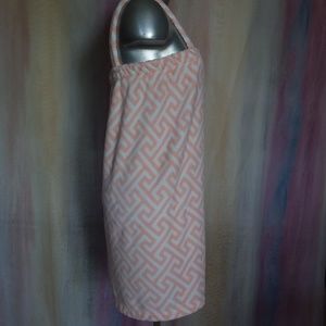 Adrienne Vittadini Shower Wrap